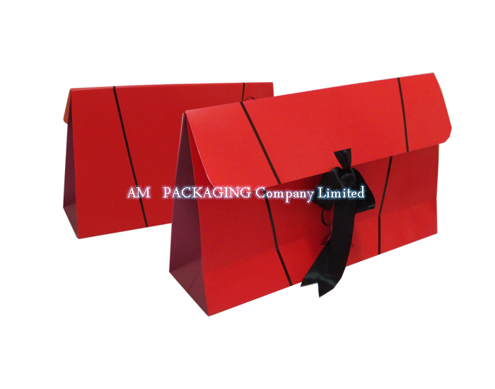 gift packaging paper bag